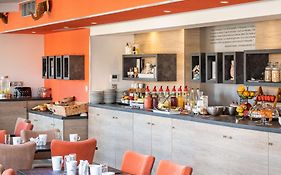 Hôtel littéraire Alexandre Vialatte, BW Signature Collection